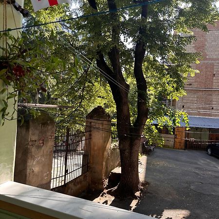 Authentic Old Tbilisi Apartment Екстер'єр фото