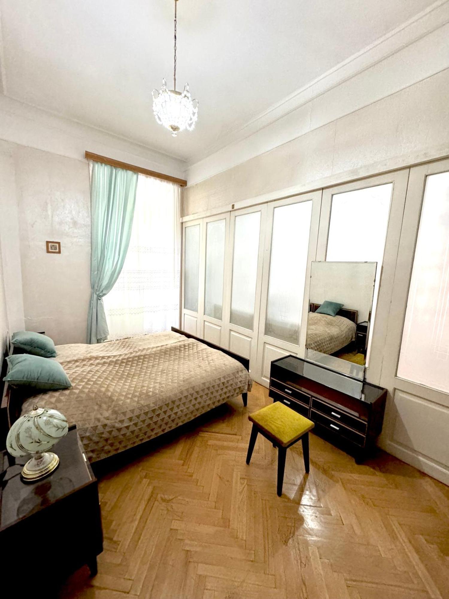 Authentic Old Tbilisi Apartment Екстер'єр фото