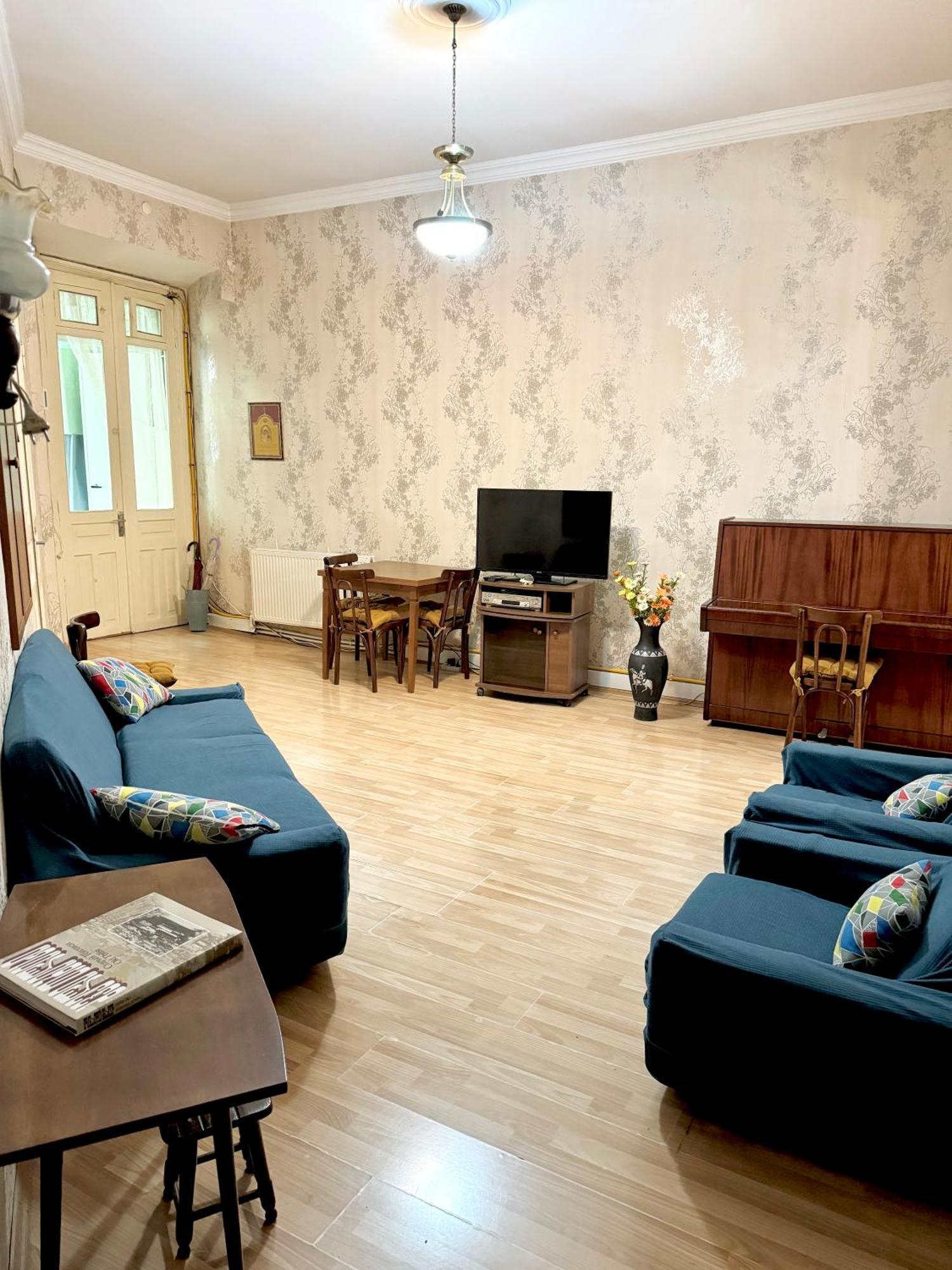 Authentic Old Tbilisi Apartment Екстер'єр фото